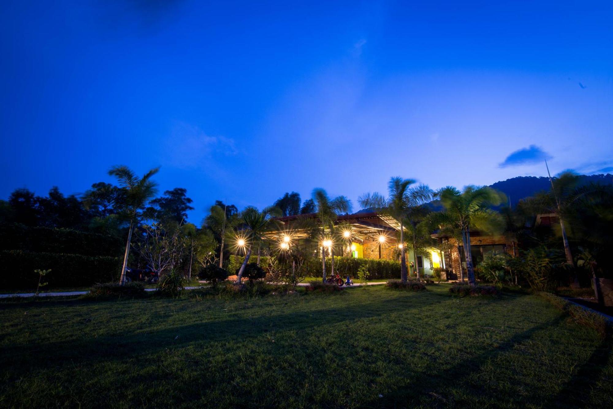 Siri Lanta Resort Ko Lanta Dış mekan fotoğraf